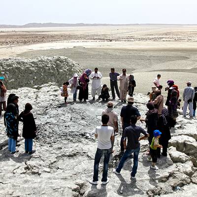 براكين الطين تَنگ